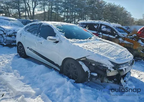 2013 Dodge Dart Sxt z USA, uszkodzony, nr VIN 1C3CDFBA8DD284202